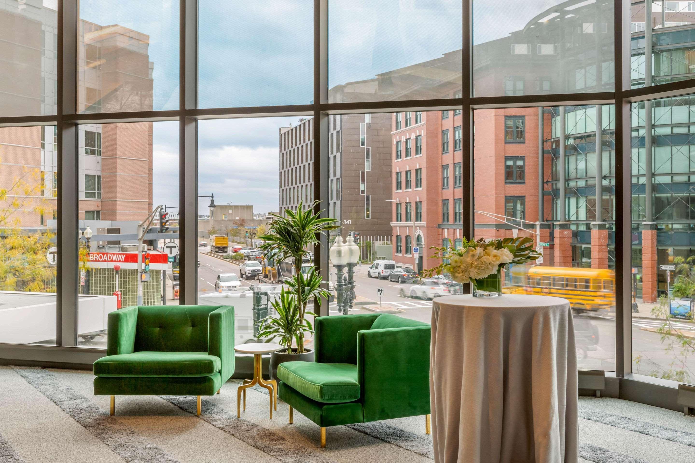 Cambria Hotel Boston Downtown - Seaport Bagian luar foto