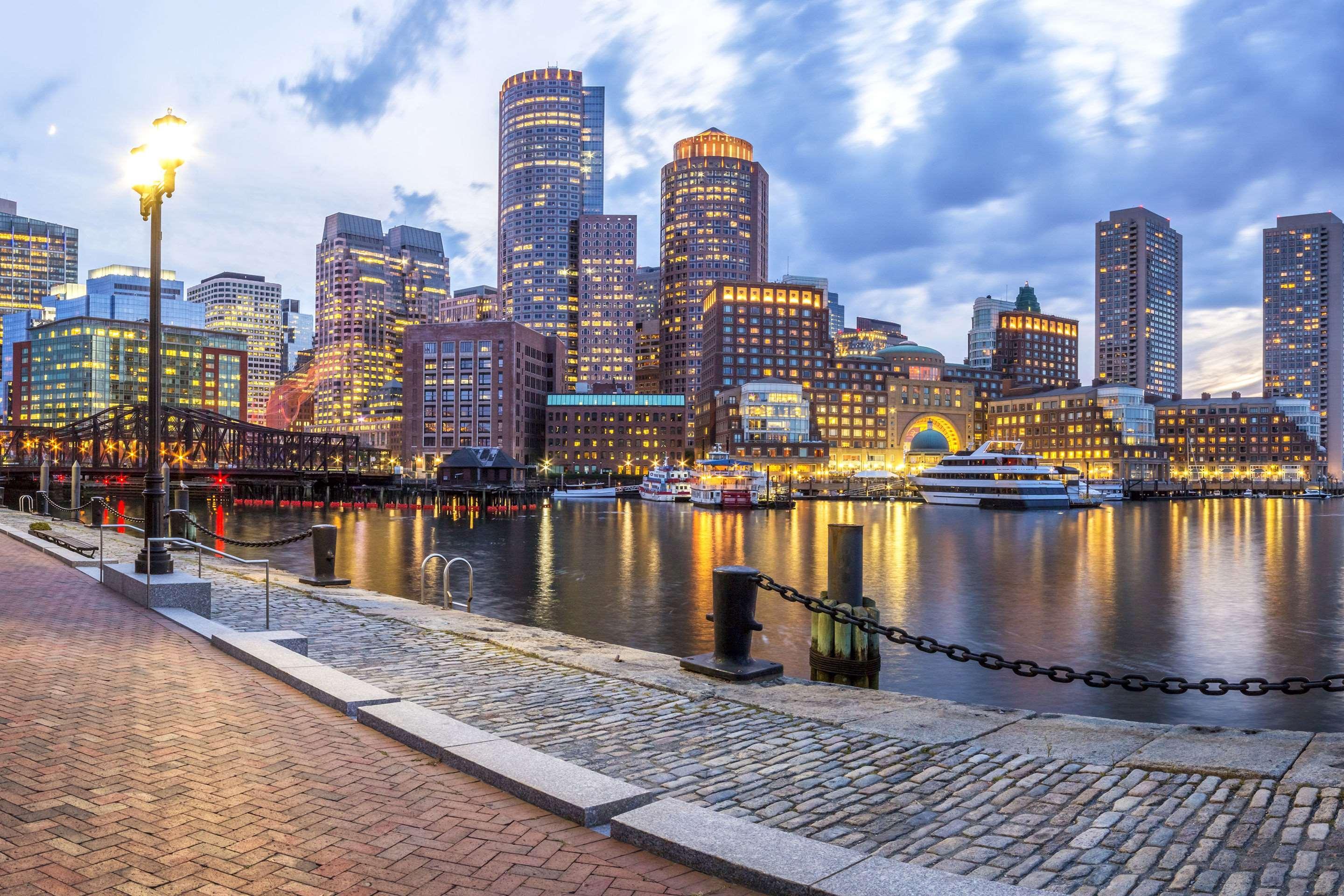Cambria Hotel Boston Downtown - Seaport Bagian luar foto