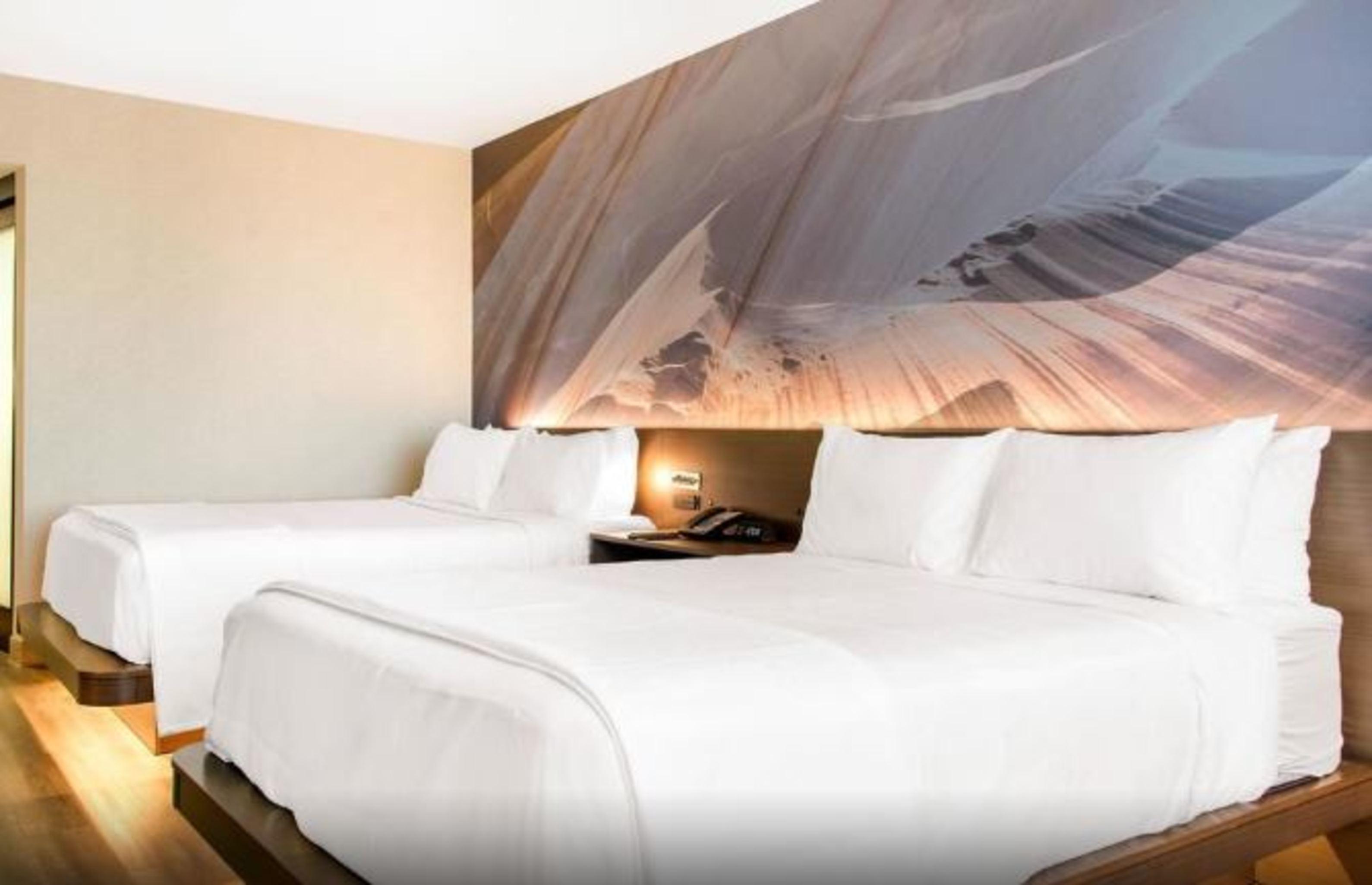 Cambria Hotel Boston Downtown - Seaport Bagian luar foto