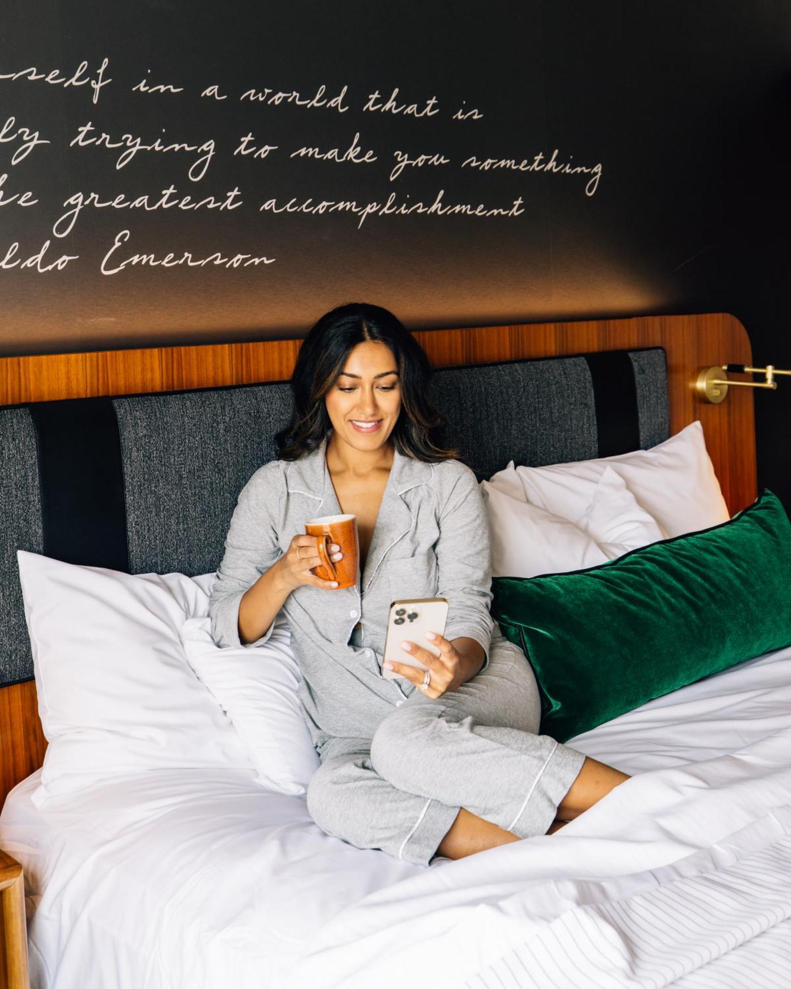 Cambria Hotel Boston Downtown - Seaport Bagian luar foto