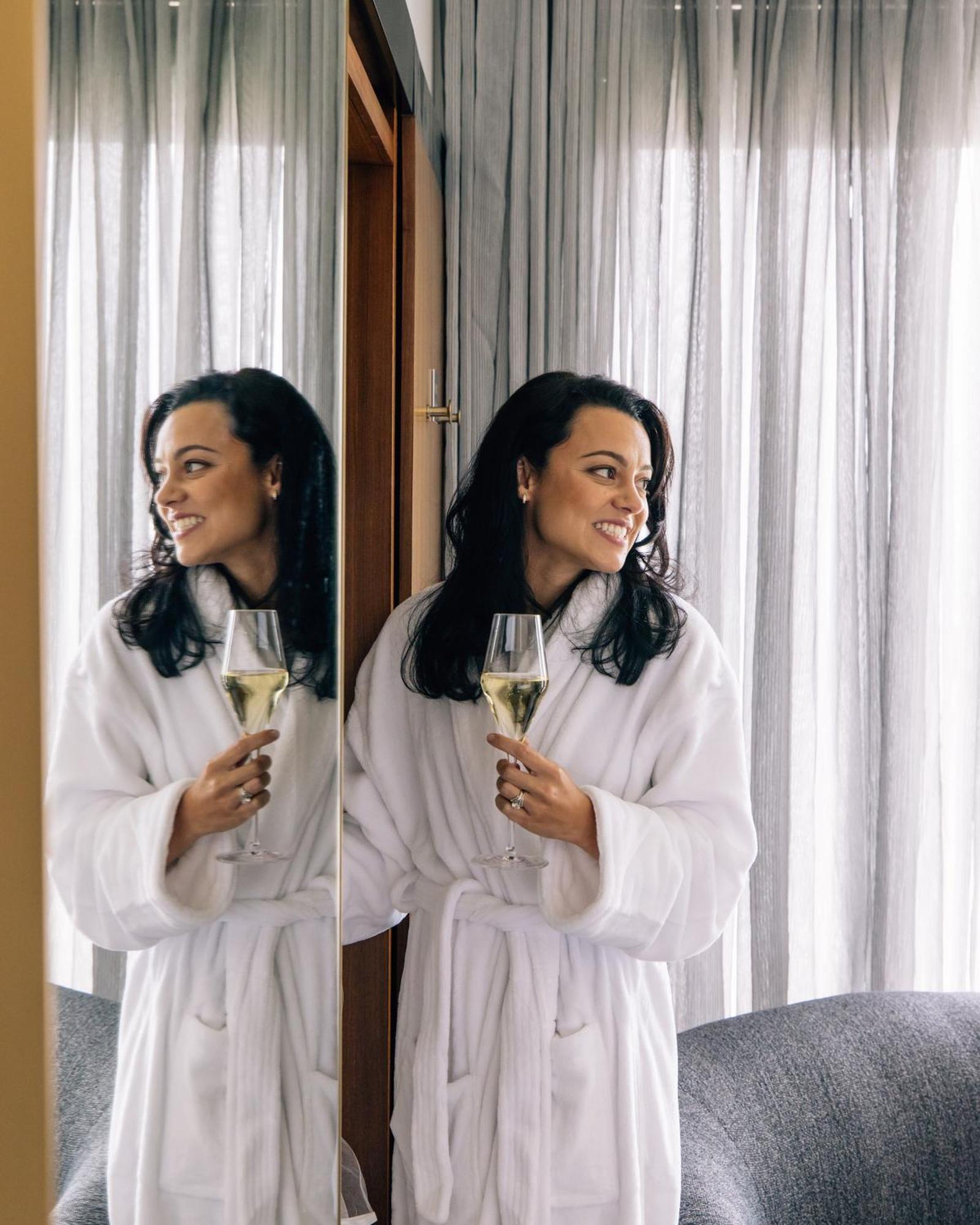 Cambria Hotel Boston Downtown - Seaport Bagian luar foto