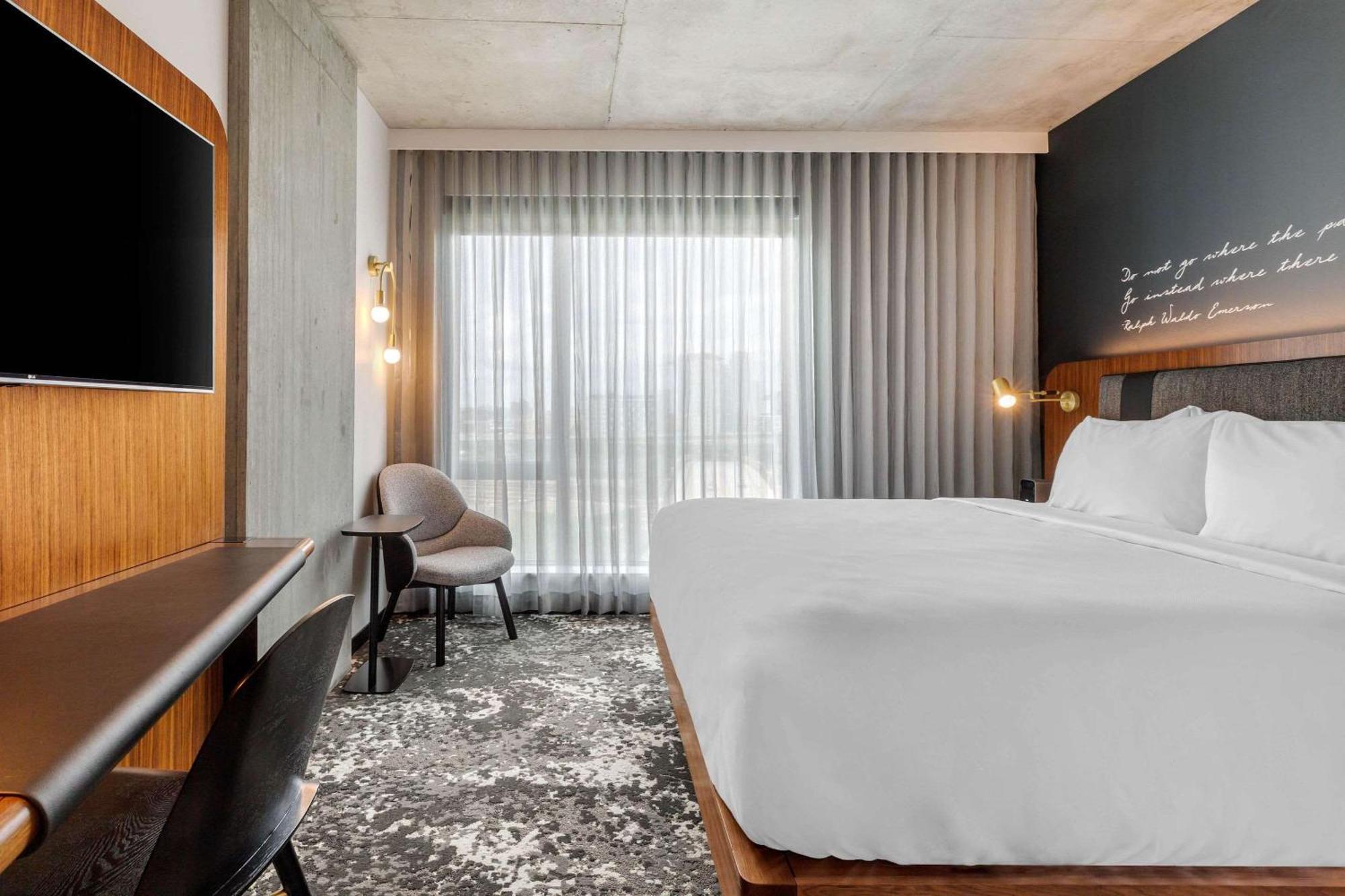 Cambria Hotel Boston Downtown - Seaport Bagian luar foto